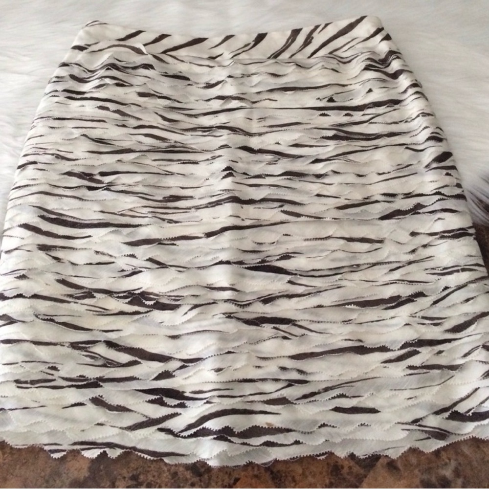 Per Se Black and White Zebra Pencil Skirt, sz. 4